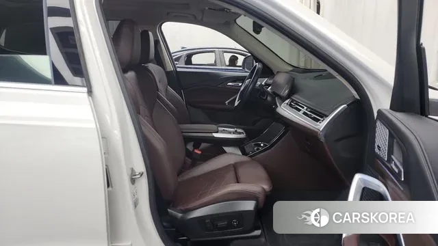 BMW X1 (U11) 2023 Белый из Кореи, фото 2