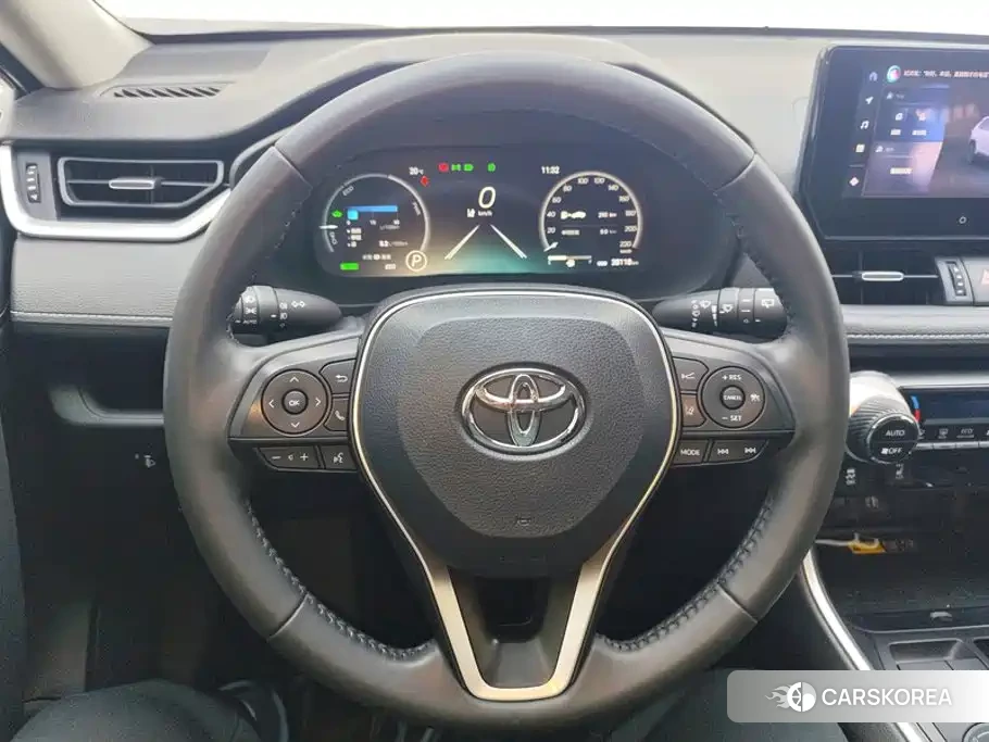 Toyota RAV4 2023 Белый из Китая, фото 2
