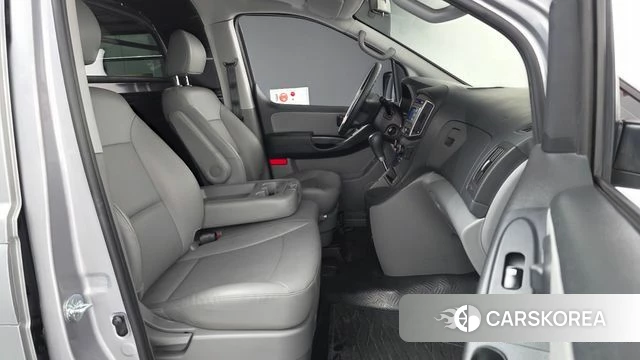 Hyundai The New Grand Starex 2020 Серебряный из Кореи, фото 2