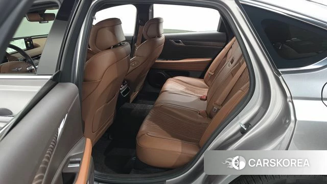 Genesis G80 (RG3) 2022 Серебряный из Кореи, фото 2