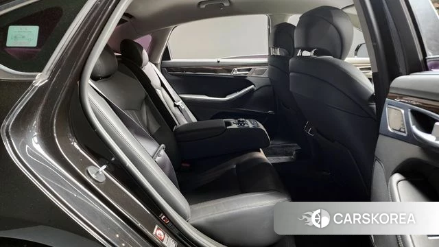 Genesis G80 2018 Черный из Кореи, фото 2