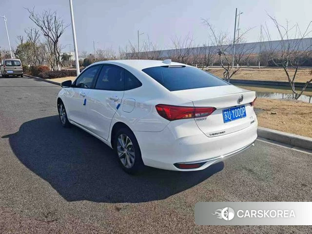 Buick Weilang 2023 Белый из Китая, фото 2
