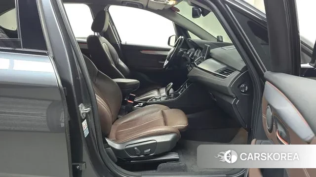 BMW 2 Series Active Tourer (F45) 2021 Серый из Кореи, фото 2