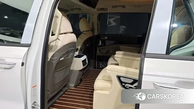 Kia The New Carnival 4th Generation 2025 Белый из Кореи, фото 2