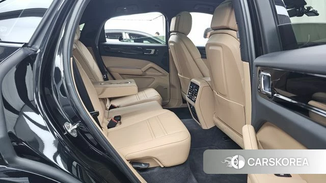 Porsche Cayenne (PO536) 2023 Черный из Кореи, фото 2