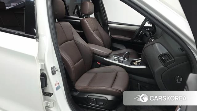 BMW X4 (F26) 2018 Белый из Кореи, фото 2