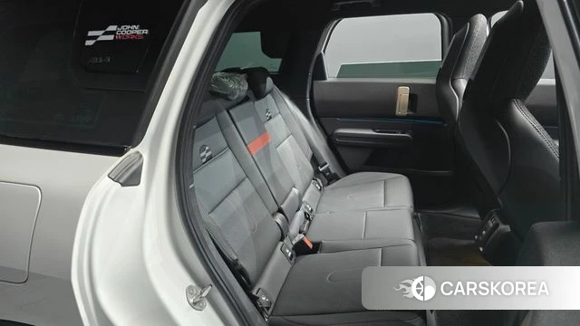 Mini Cooper S Countryman 3rd Generation 2025 Белый из Кореи, фото 2
