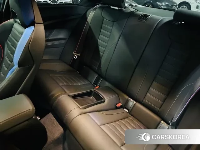 BMW M2 (G87) 2024 Черный из Кореи, фото 2