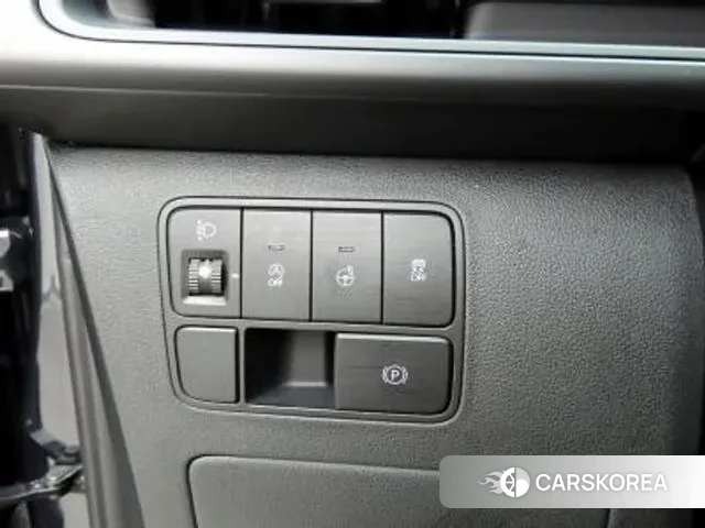 Hyundai Staria 2023 Черный из Кореи, фото 2