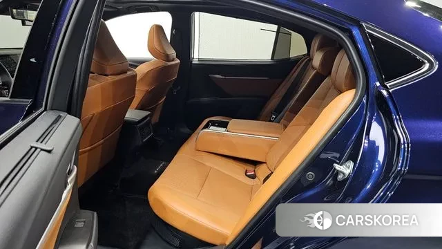 Toyota Camry (XV80) 2025 Синий из Кореи, фото 2