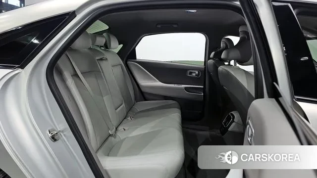 Hyundai Ionic 6 2022 Серебряный из Кореи, фото 2