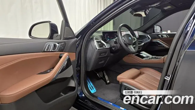 BMW X6 (G06) 2024 Черный из Кореи, фото 2