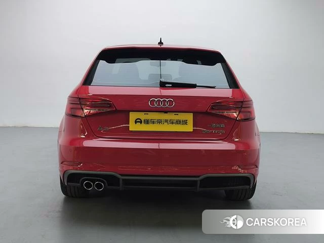 Audi A3 2021 Красный из Китая, фото 2
