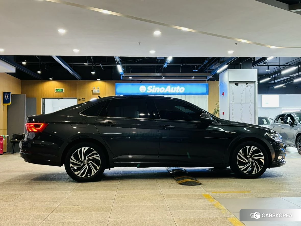 Volkswagen Sagitar 2021 Черный из Китая, фото 2