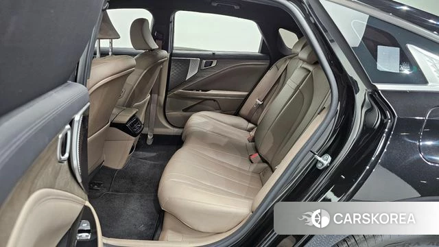 Kia K8 Hybrid 2022 Черный из Кореи, фото 2
