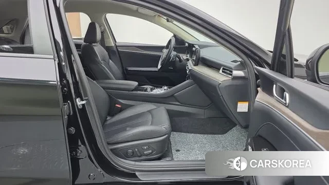 Kia K5 Hybrid 3rd Generation 2022 Черный из Кореи, фото 2