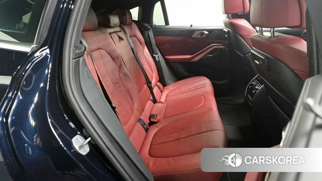 BMW X6 (G06) 2021 Черный из Кореи, фото 2
