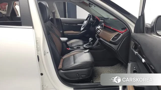 Kia Seltos 2021 Белый из Кореи, фото 2