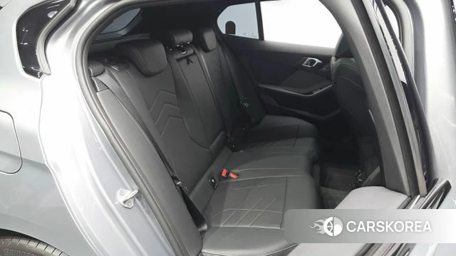 BMW 1 Series (F70) 2025 Серый из Кореи, фото 2