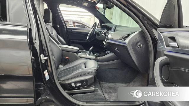 BMW X3 (G01) 2018 Черный из Кореи, фото 2