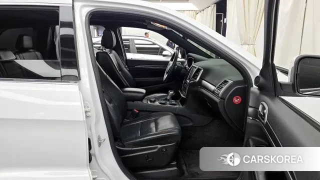 Jeep Grand Cherokee 2018 Белый из Кореи, фото 2