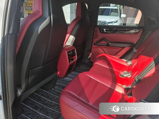 Porsche Cayenne (PO536) 2022 Белый из Кореи, фото 2