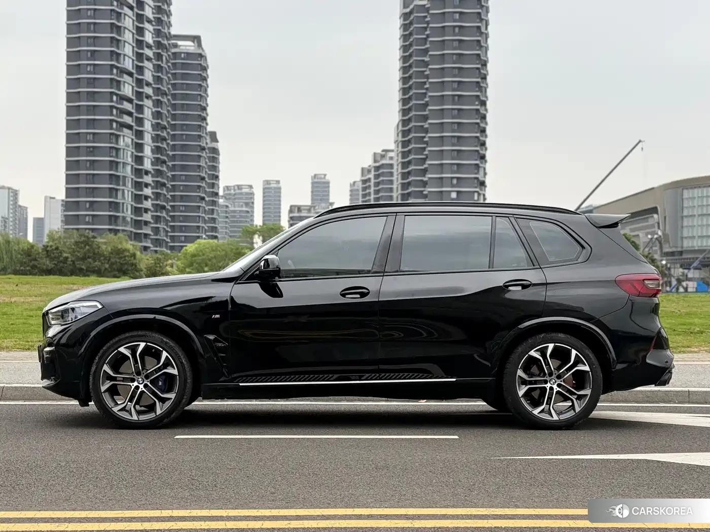 BMW X5 2023 Черный из Китая, фото 2