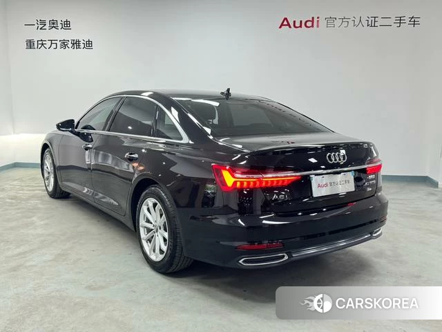 Audi A6L 2021 Черный из Китая, фото 2