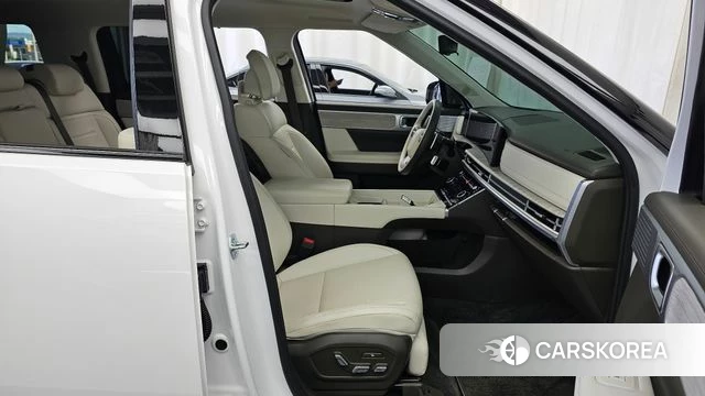 Hyundai Santa Fe (MX5) 2023 Белый из Кореи, фото 2