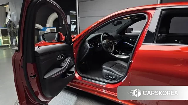 BMW 3 Series (G20) 2020 Оранжевый из Кореи, фото 2