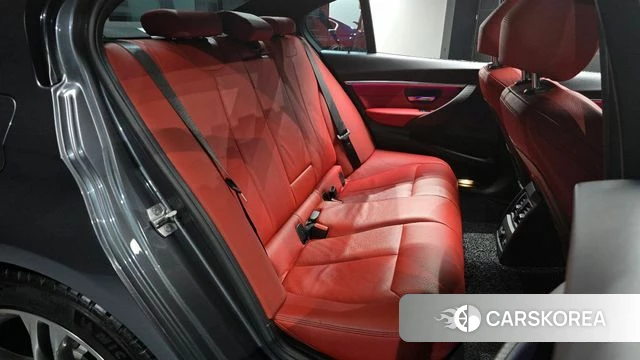 BMW 3 Series (F30) 2018 Серый из Кореи, фото 2