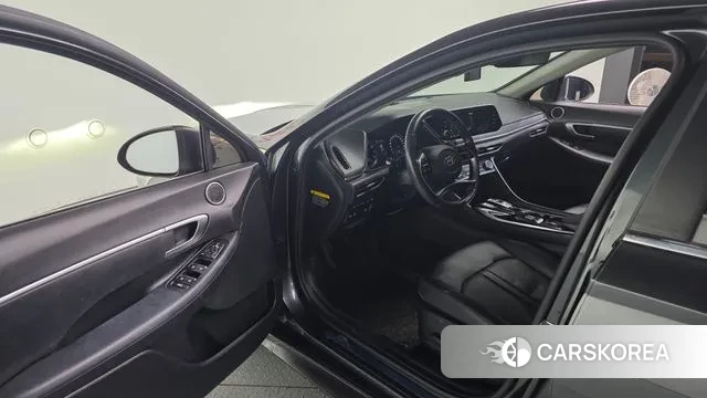 Hyundai Sonata (DN8) 2020 Серый из Кореи, фото 2