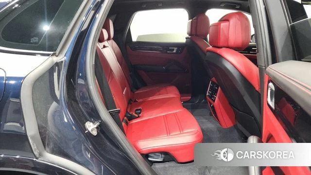 Porsche Cayenne (PO536) 2021 Черный из Кореи, фото 2