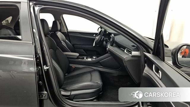 Kia K5 3rd generation 2022 Серый из Кореи, фото 2