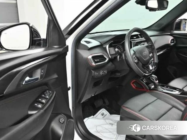 Chevrolet (GM Daewoo) Trailblazer 2021 Белый из Кореи, фото 2