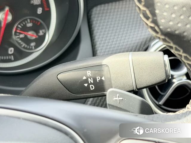 Mercedes-Benz GLA 2019 Красный из Китая, фото 2