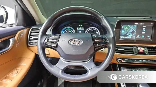 Hyundai Grandeur IG Hybrid 2019 Белый из Кореи, фото 2