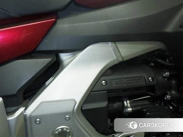 Проданный Honda GL1800 TOUR DCT id 4030592 из Японии, фото 5