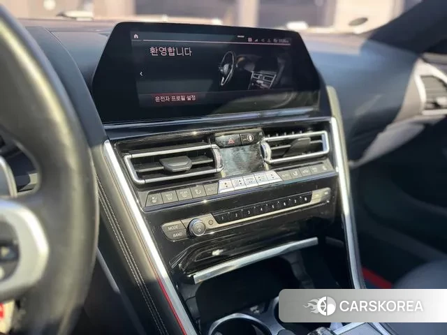 BMW 8 Series (G15) 2021 Белый из Кореи, фото 2