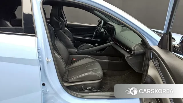 Hyundai Avante (CN7) 2022 Небесно-голубой из Кореи, фото 2