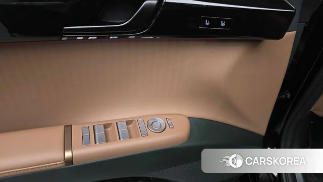 Hyundai Grandeur Hybrid (GN7) 2026 Черный из Кореи, фото 2