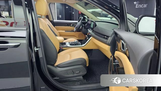Kia Carnival 4th generation 2022 Черный из Кореи, фото 2