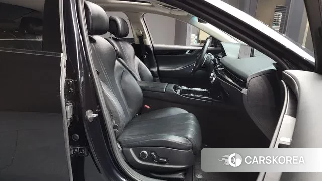 Genesis G80 (RG3) 2020 Черный из Кореи, фото 2