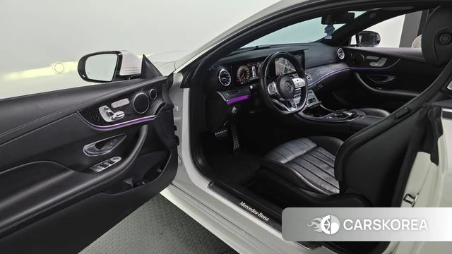 Mercedes-Benz E-Class W213 2019 Белый из Кореи, фото 2