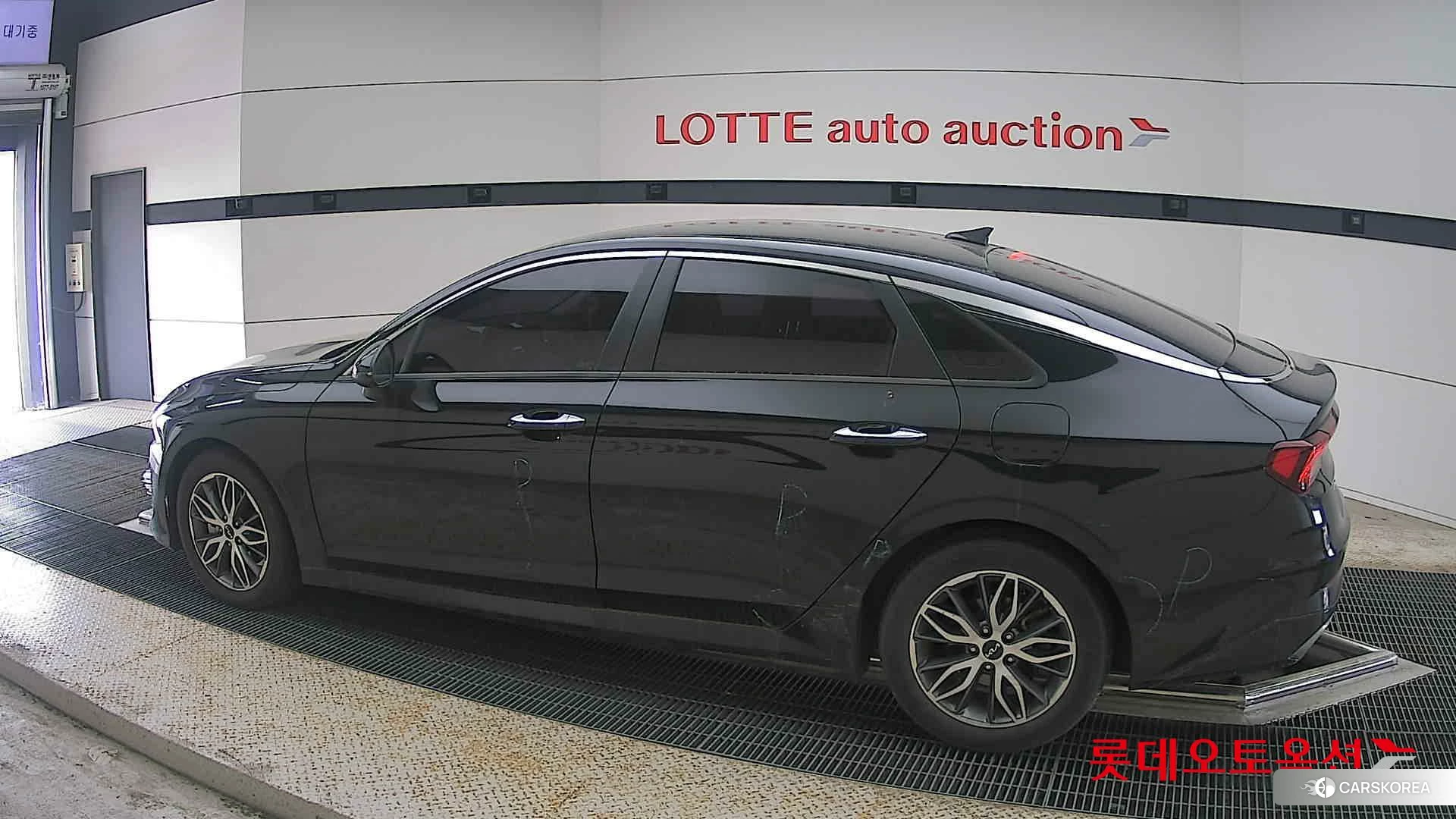 Kia K5 2022 Aurora Black Pearl из Кореи, фото 2
