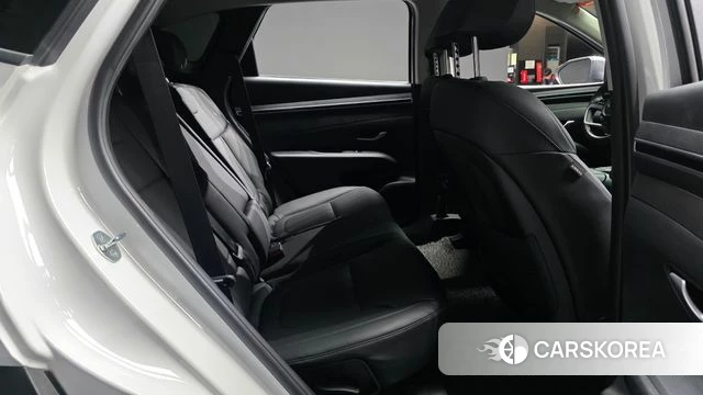 Hyundai Tucson (NX4) 2023 Белый из Кореи, фото 2