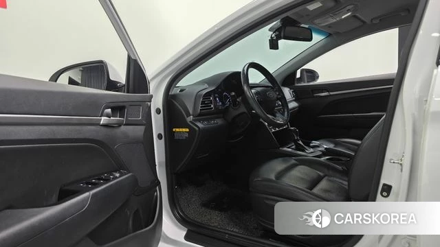 Hyundai The New Avante AD 2018 Белый из Кореи, фото 2