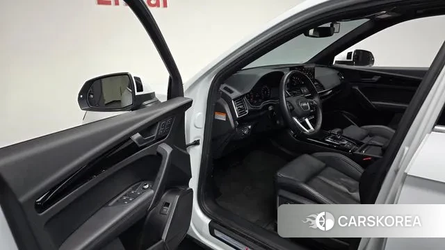 Audi Q5 (FY) 2021 Белый из Кореи, фото 2
