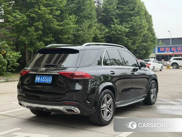 Mercedes-Benz GLE (import) 2021 Черный из Китая, фото 2