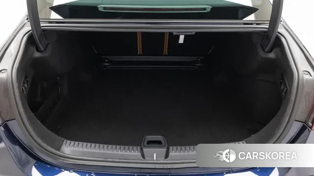 Mercedes-Benz E-Class W214 2025 Синий из Кореи, фото 2